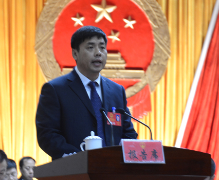 县六届人民代表大会第四次会议隆重开幕_两会专题_专题专栏_桓仁满族